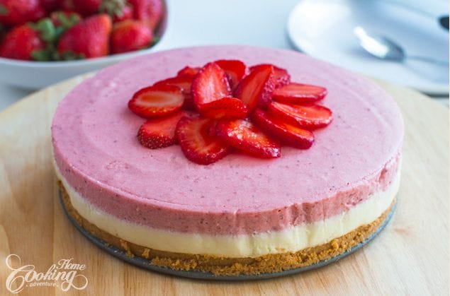 A Wonderful Strawberry Cake Is This No-Bake White Chocolate Strawberry Mousse Cake