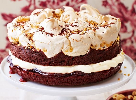 What A Delightful Meringue-Topped Brownie Cake Recipe