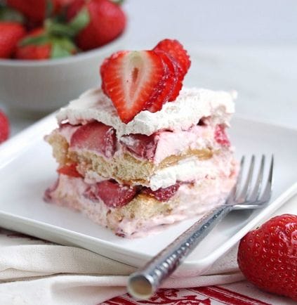 A Really Delicious Summery Strawberry Shortcake Tiramisu Recipe