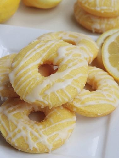Deliciously Looking Baked Lemon Cake Donuts
