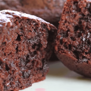 Double Chocolate Chip Muffins .. That Look So Yummy