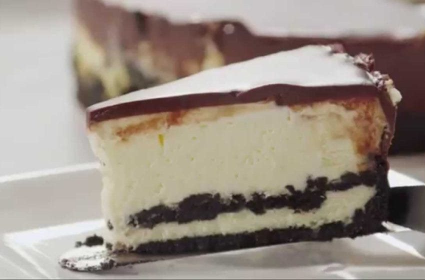A Great Recipe For Cheesecake On How to Make Chocolate Cookie Cheesecake