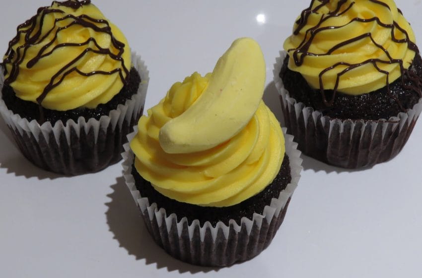 Love Banana Cupcakes ? Then Try This Chocolate-Banana Milkshake Cupcakes Recipe