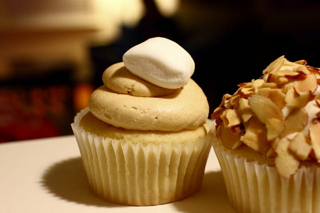 How To Make Creamy Pea Nut Butter Frosting