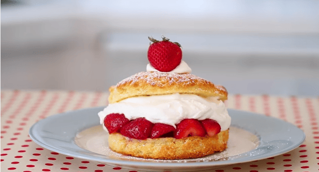 Divine Strawberry Shortcake To Make For A Summer Treat