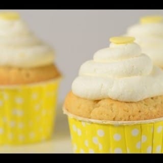 A Touch Of Delight With These Lemon Cupcakes