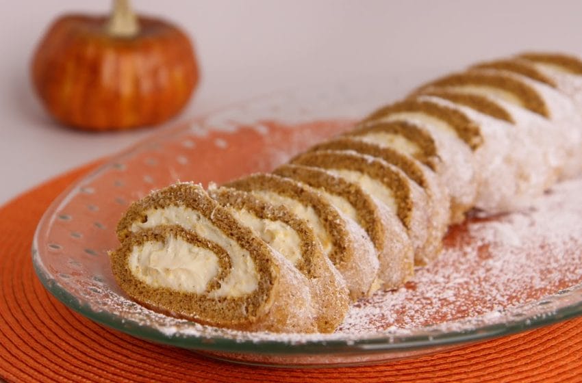 A Delicious Pumpkin Cake Roll Recipe
