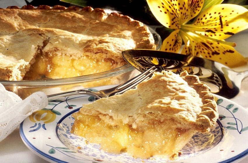 The Classic Apple Pie Recipe.. Love A Good Pie