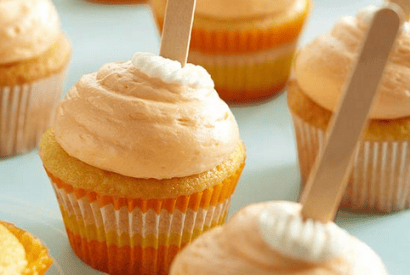 Thumbnail for Pretty Orange Cupcakes To Make That Have That Orange & Cream Pop Style