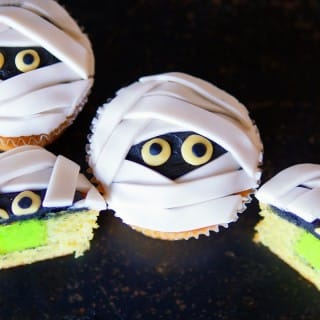 Halloween Cakes.. How To Make In These 3 Fantastic Cupcake Recipes