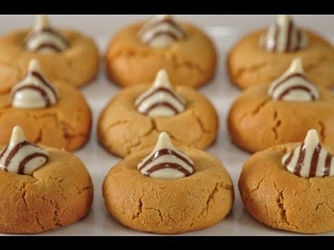 How To Make Pea Nut Butter Blossoms
