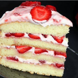 What Heaven Is This Strawberry Cake Recipe