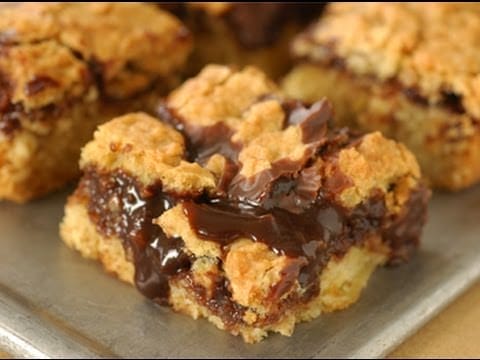 Yummy & Gooey Chocolate Bars That look So Good