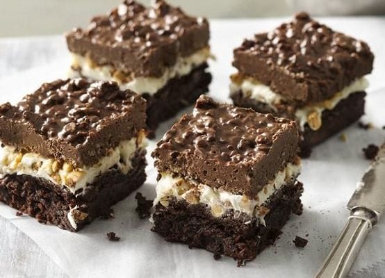 15 Incredible Dessert Bars That You Simply Have To Check Out And Make
