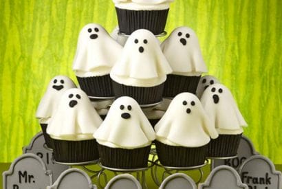 Thumbnail for How To Make Fondant Ghost Cupcakes For Halloween