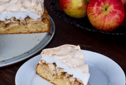 Thumbnail for Love This Apple Meringue Cake Recipe