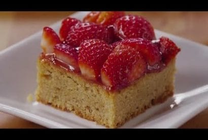 Thumbnail for What Delicious Looking Strawberry Dessert Bars