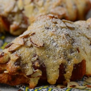 How To Make Almond Croissants That Are Great For Breakfast