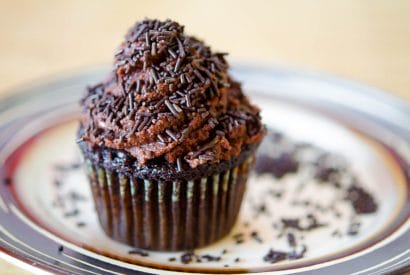 Thumbnail for How To Make Chocolate Mousse Frosting Recipe For Those Cakes