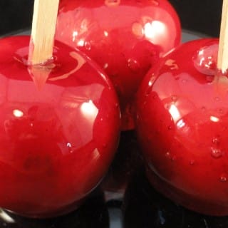 How To Make Delicious Candy Apples