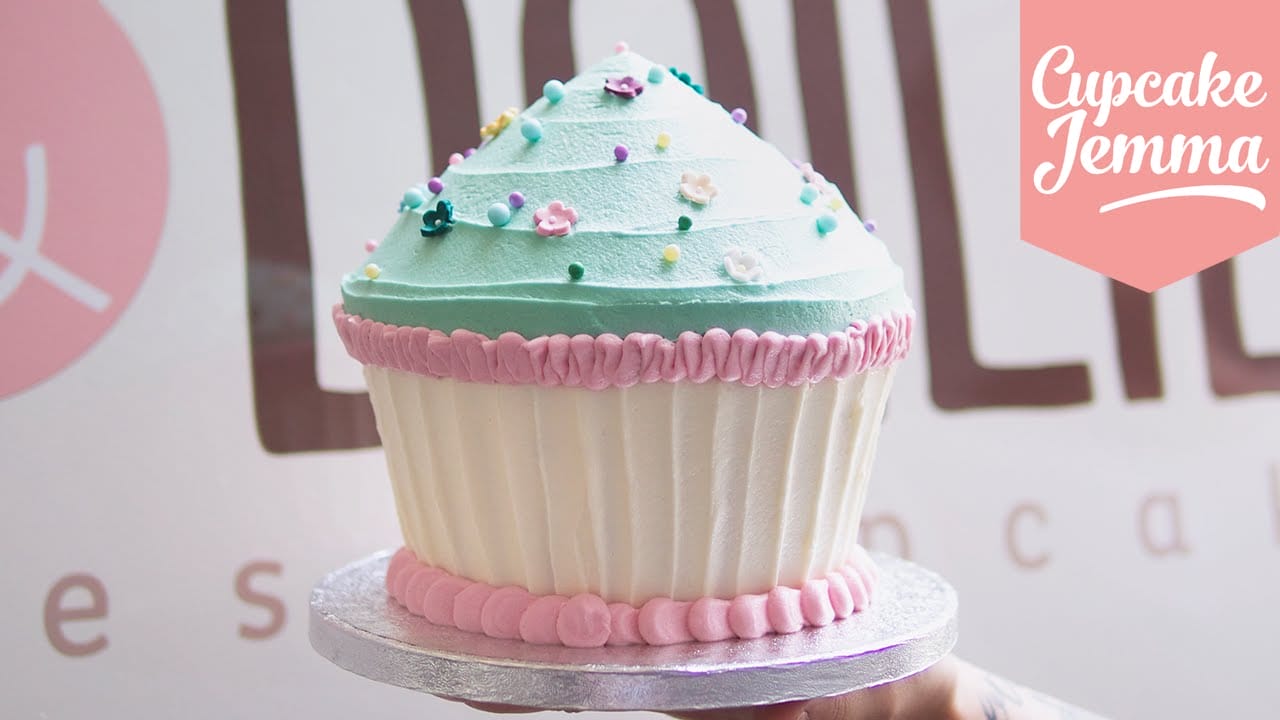 How To Make Giant Cupcake Party Cake 4083
