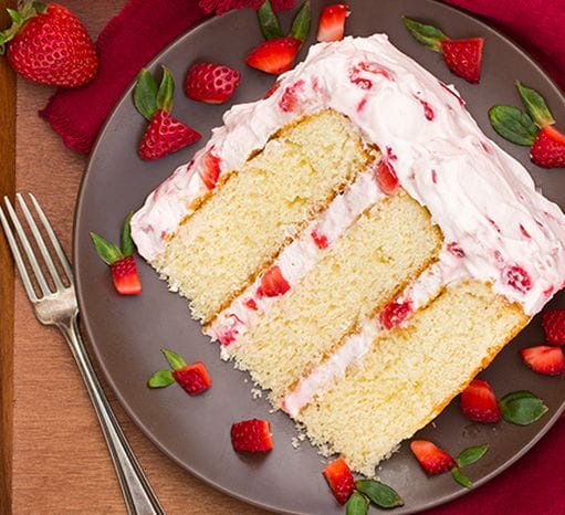 A Fresh Strawberry Cake Recipe