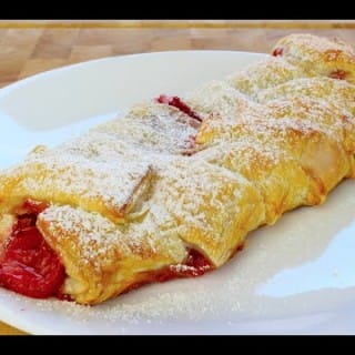 Love Strawberry Desserts?.. Then Try This Strawberry Cream Pastry