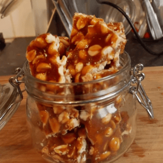 How To Make Peanut Brittle With 2 Ingredients