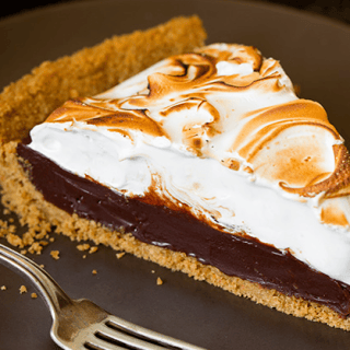 What About Making This S’mores Pie For Dessert