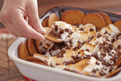 Thumbnail for A Yummy S’mores Nachos Recipe
