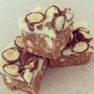 A Yummy Looking No- Bake Malteser Cake Slice