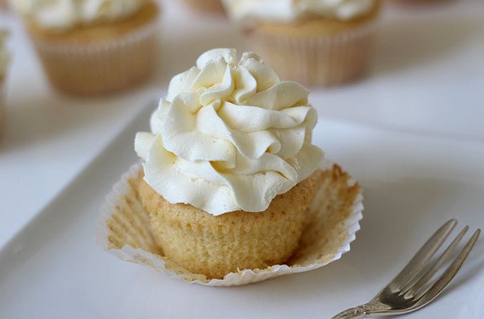 How To Make Perfect Vanilla Cupcakes