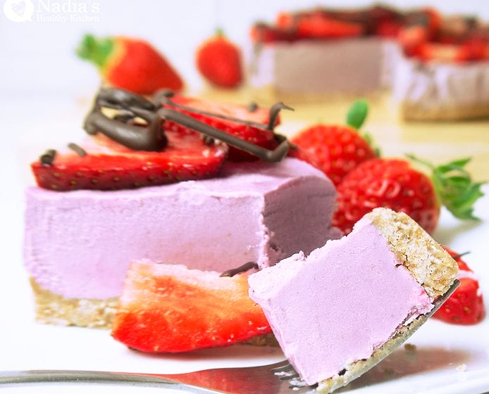 A Healthy Strawberry Cheesecake Recipe That Is Dairy Free & Gluten Free