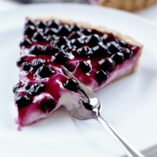 A Fantastic No Bake Blueberry Cheesecake