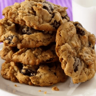 Wonderful Peanut Butter-Raisin Bran Cookies