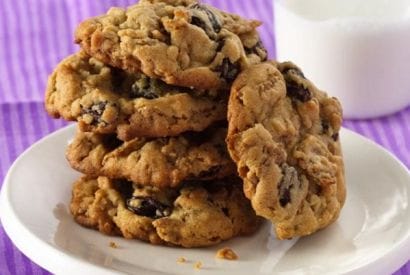 Thumbnail for Wonderful Peanut Butter-Raisin Bran Cookies