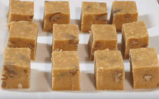A Delightful Spiced Pumpkin Fudge Recipe
