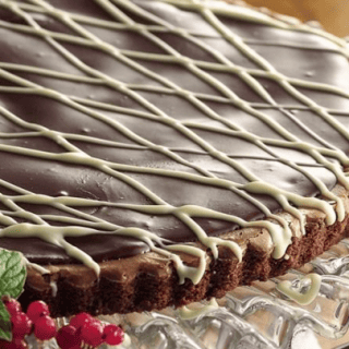Fudge Tart To Make For That Dinner Party