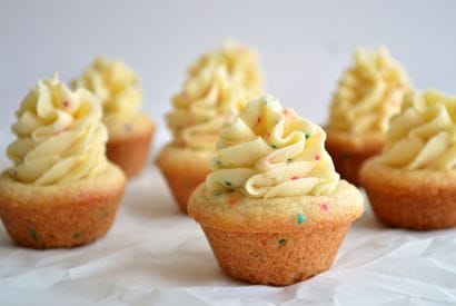 Thumbnail for Amazing Looking Funfetti Cookie Cups