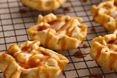 Thumbnail for How To Make Caramel Apple-Marshmallow Tarts