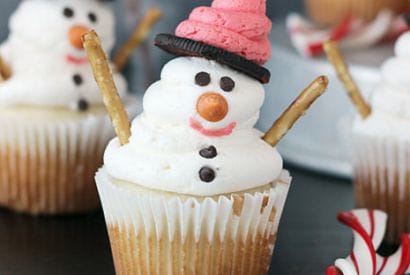 Thumbnail for Easy To Make Snowman Cupcakes