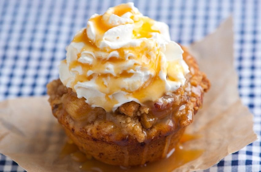 Easy To Make Scrumptious Apple Pie Cupcakes