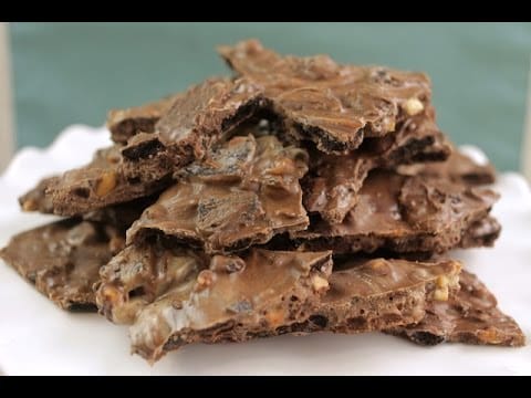 Oreo Peanut Butter Bark ... Made With Just 4 Ingredients