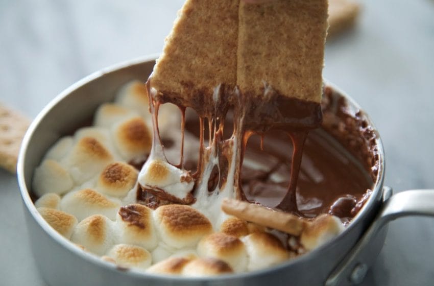 Easy To Make Delicious Baked S'mores Recipe