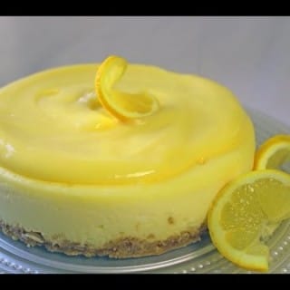 How To Make This Baked Lemon Cheesecake .. Great For A party