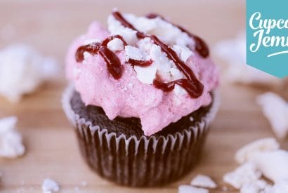Thumbnail for Chocolate, Raspberry & Meringue Cupcakes