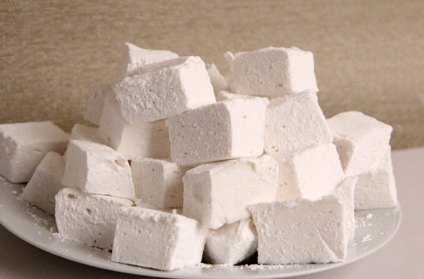 How To Make Homemade Marshmallows