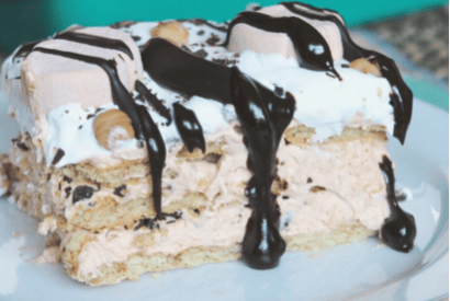 Thumbnail for A Creamy Pumpkin S’mores Dessert Lasagna