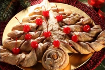 Thumbnail for How About Making This Cinnamon Roll Christmas Tree