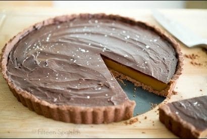 Thumbnail for A Deliciously Salted Caramel Chocolate Ganache Tart To Make